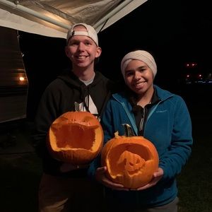 Meet your Posher, Destiny